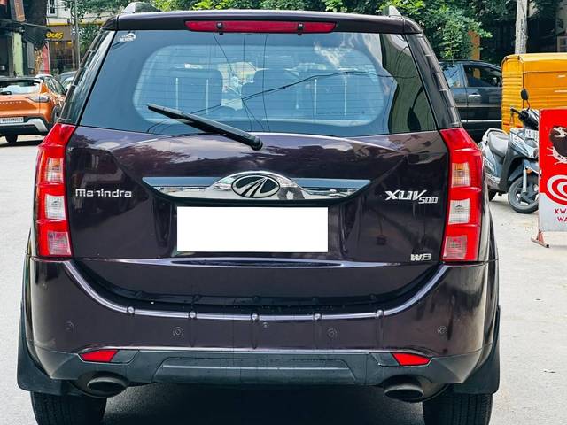 https://images10.gaadi.com/usedcar_image/4526338/original/processed_a5271f3111a4fc9806d5171d987b253a.jpg?imwidth=6402