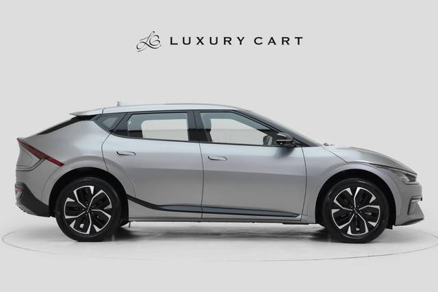 https://images10.gaadi.com/usedcar_image/4526353/original/processed_78f921acb74c306d8a6b26114ce04d58.jpg?imwidth=6401
