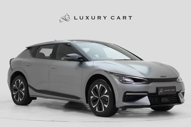 https://images10.gaadi.com/usedcar_image/4526353/original/processed_fc65f6ed0478e4c4e2ed61611c9b8afd.jpg?imwidth=6400