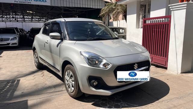 https://images10.gaadi.com/usedcar_image/4526363/original/558b519f26915cbb92b7f63f3f903215.jpg?imwidth=6402
