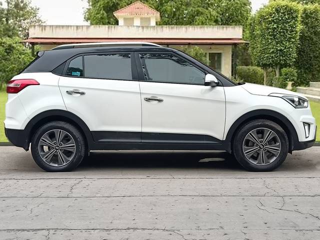 https://images10.gaadi.com/usedcar_image/4526365/original/8133f897f3c93ab6e01b4bbc88ddcb79.jpg?imwidth=6401