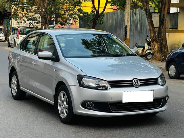 https://images10.gaadi.com/usedcar_image/4526367/original/processed_068a1d14b341d4f14c11f3c6193827e3.jpg?imwidth=6400