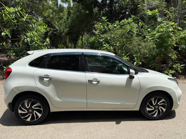 https://images10.gaadi.com/usedcar_image/4526379/original/5e7729f65e08fa9bdc1d4e2fddd5b16d.jpg?imwidth=6401