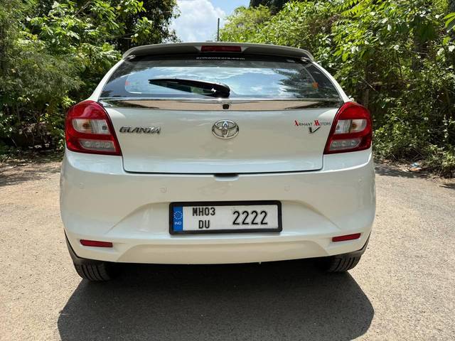 https://images10.gaadi.com/usedcar_image/4526379/original/processed_2f69f71236b515478767fb60660ede74.jpg?imwidth=6402