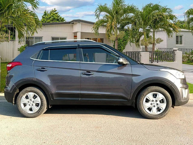 https://images10.gaadi.com/usedcar_image/4526385/original/113aea91d5abfcacb2fcdc11ca610056.png?imwidth=6401