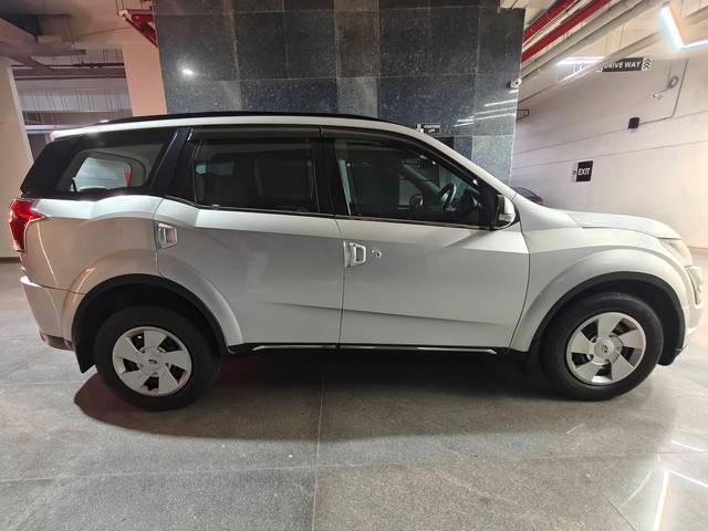 https://images10.gaadi.com/usedcar_image/4526395/original/processed_5c2849df942da691605c5f4cafa461d8.jpg?imwidth=6401