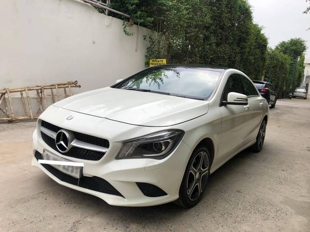 https://images10.gaadi.com/usedcar_image/4526475/original/processed_fad0652c50ec28a1b2d3fef64121d83c.jpg?imwidth=6402