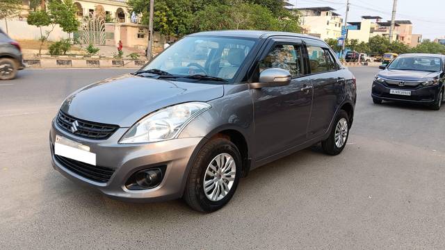 https://images10.gaadi.com/usedcar_image/4526477/original/processed_8acde2e387b5c00081b4ed8e0954b165.jpg?imwidth=6402