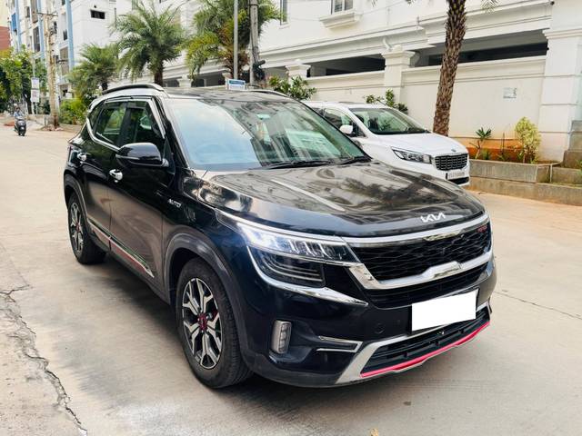 https://images10.gaadi.com/usedcar_image/4526487/original/processed_e4e38255e0c0f01e9889e68b5d89ab32.jpg?imwidth=6400