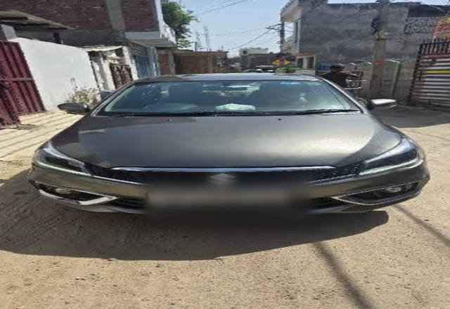 https://images10.gaadi.com/usedcar_image/4526492/original/48fba795-bb70-4c55-9989-7405cd1dcc29.?imwidth=6400