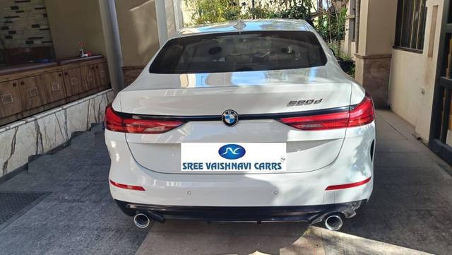 https://images10.gaadi.com/usedcar_image/4526557/original/processed_66f7b7d8ced46730c3f9eea1c0e8a680.jpeg?imwidth=6401