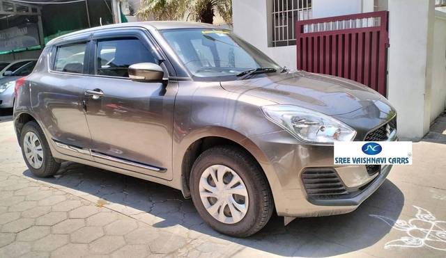 https://images10.gaadi.com/usedcar_image/4526577/original/processed_7fd001d0dfa23f5a71521857910a7d25.jpg?imwidth=6400