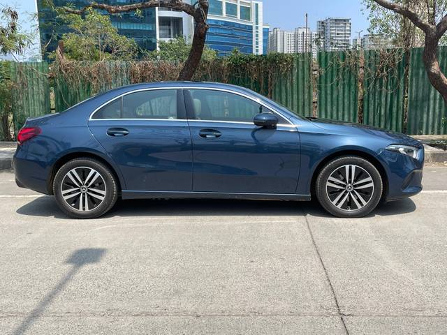 https://images10.gaadi.com/usedcar_image/4526614/original/fe8fb1e06fc715b6a4efb2d5679ab7f3.jpg?imwidth=6401