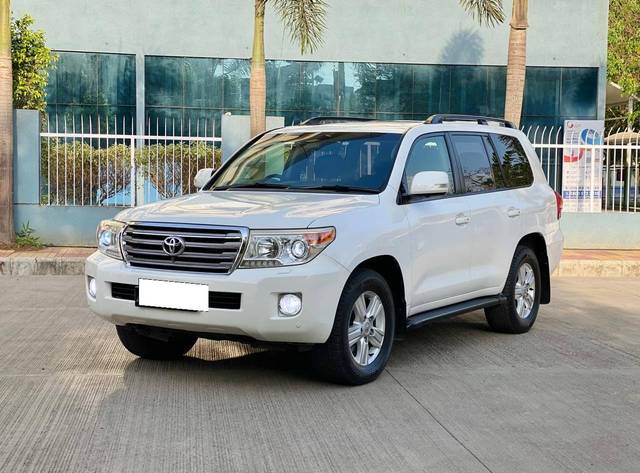 https://images10.gaadi.com/usedcar_image/4526616/original/processed_efcd72c0c33d2c2fd4aa4a695e85172e.jpg?imwidth=6401