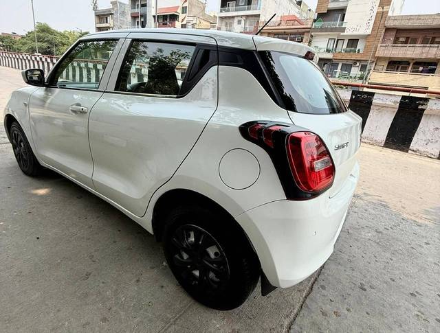 https://images10.gaadi.com/usedcar_image/4526624/original/processed_abf457b98067ebf2969136de6a6f395d.jpg?imwidth=6402