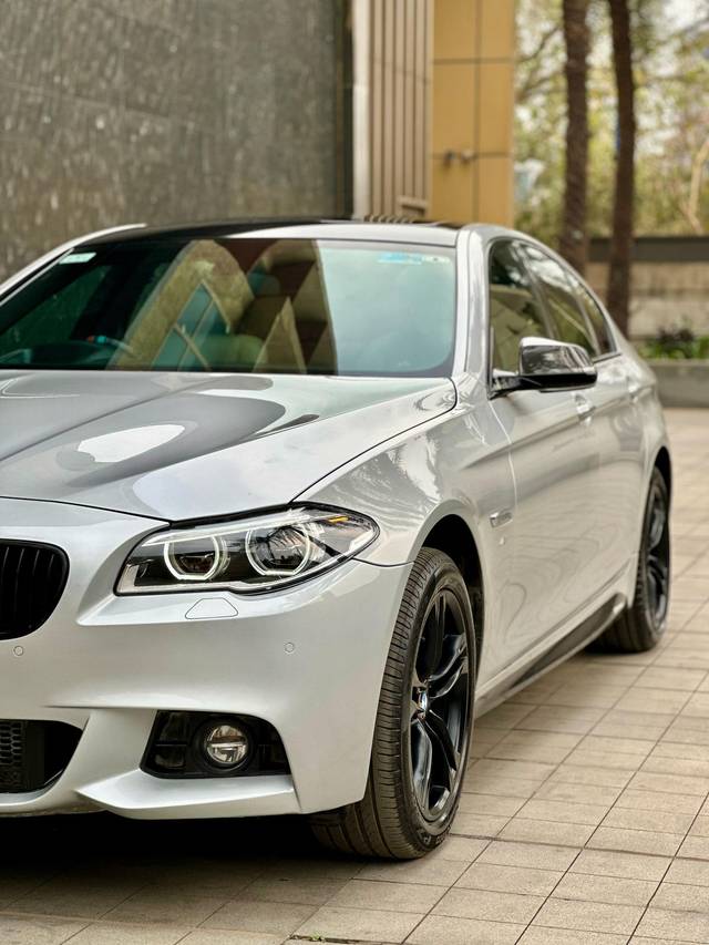 https://images10.gaadi.com/usedcar_image/4526626/original/0b60cab15b341d69c20b2ff43409ea0b.jpeg?imwidth=6400
