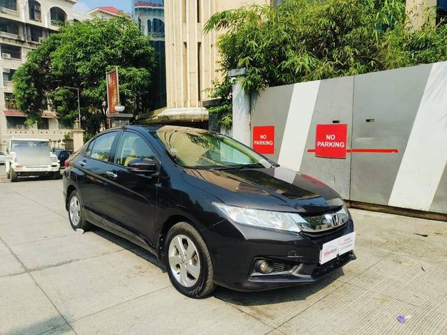 https://images10.gaadi.com/usedcar_image/4526644/original/processed_94f039ee73da1f1340d24a2ee327c2f2.jpg?imwidth=6400