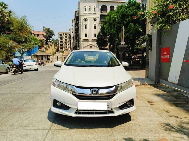 https://images10.gaadi.com/usedcar_image/4526646/original/processed_a69fe762eed177617f75d75ef0088231.jpeg?imwidth=6400