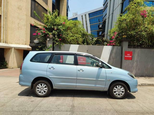 https://images10.gaadi.com/usedcar_image/4526648/original/processed_4f230785f875ce8193cf2f41c1a0f6bb.jpeg?imwidth=6401