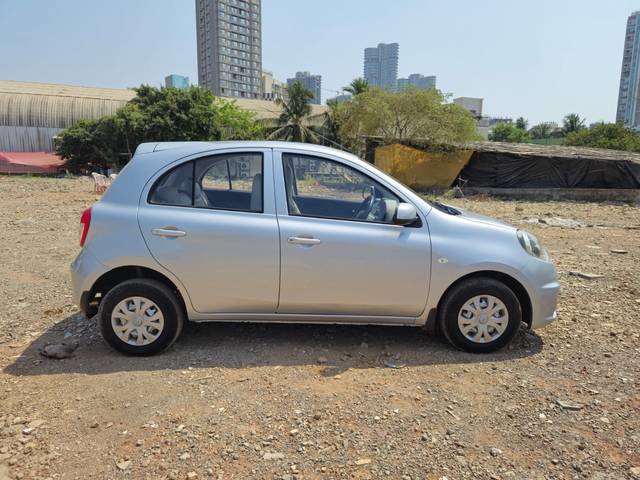 https://images10.gaadi.com/usedcar_image/4526649/original/cabb21b4b9a8bb2234ccd99952f17062.jpg?imwidth=6401