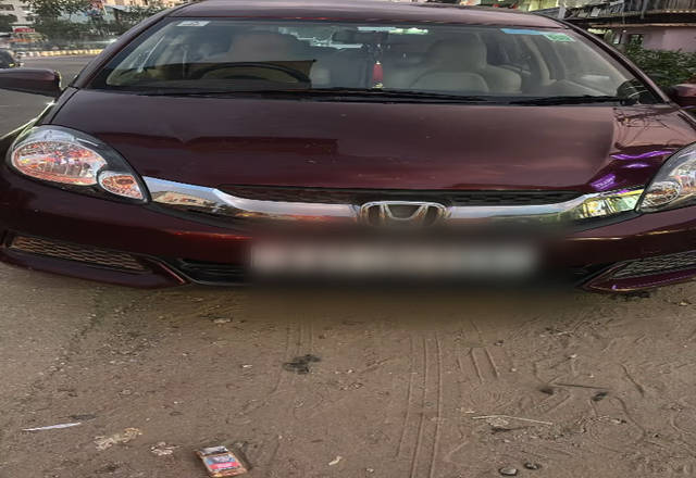 https://images10.gaadi.com/usedcar_image/4526667/original/ed1081a1-44e0-4511-9b78-abc13df617f2.?imwidth=6401