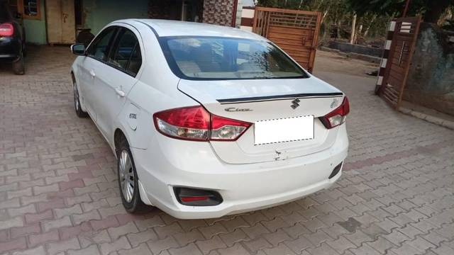 https://images10.gaadi.com/usedcar_image/4526681/original/processed_9e481c72-2f49-4a67-82ff-0081ecd7b94a.jpeg?imwidth=6401