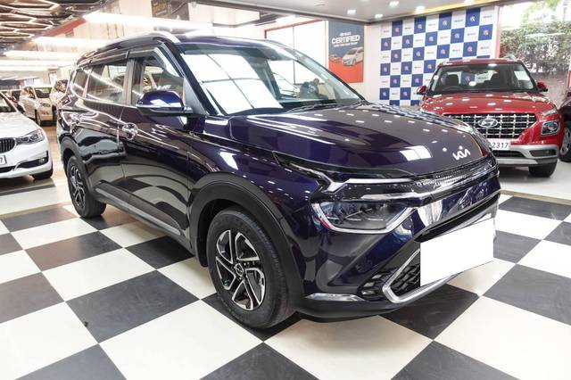 https://images10.gaadi.com/usedcar_image/4526694/original/processed_e811069bcd5dc32c9703a3b3ab1b0f92.jpg?imwidth=6400