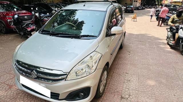 https://images10.gaadi.com/usedcar_image/4526704/original/processed_b1184ac7-d8ce-4c34-8c05-951752aa1822.jpg?imwidth=6401