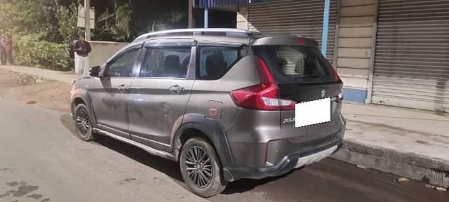https://images10.gaadi.com/usedcar_image/4526757/original/processed_b1a57415-71ac-4d40-9577-55647c16e7e4.jpg?imwidth=6401