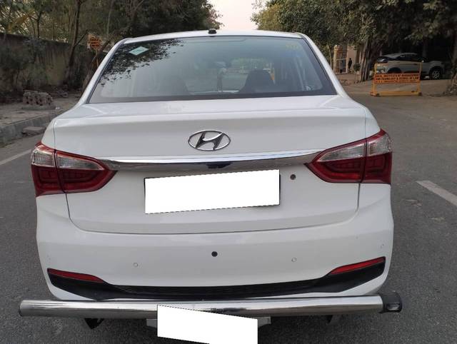 https://images10.gaadi.com/usedcar_image/4526801/original/processed_ff009b08d2b71ac802a6fc8241b9e6d0.jpg?imwidth=6402