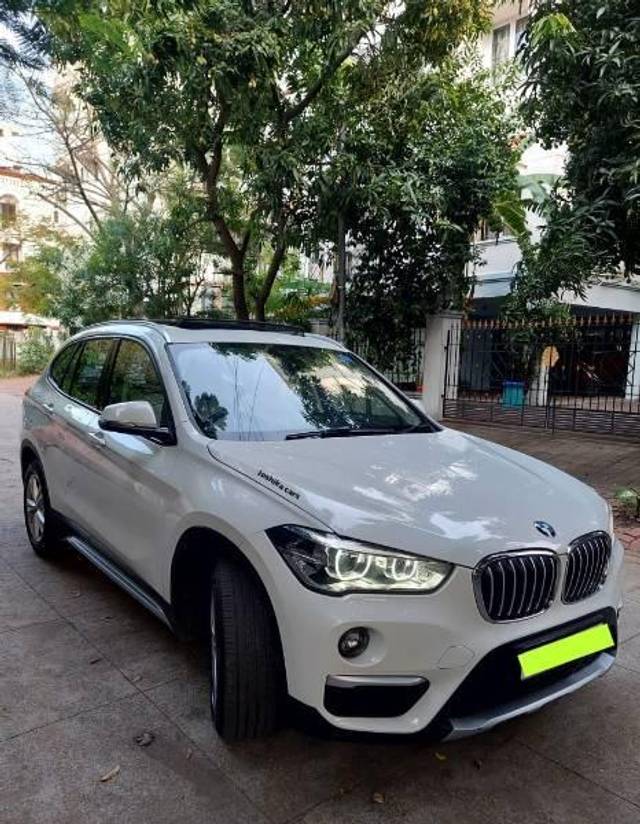 https://images10.gaadi.com/usedcar_image/4526847/original/processed_15aa51a7-375a-42f9-a027-67afd2f55e75.jpg?imwidth=6400