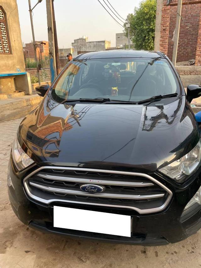 https://images10.gaadi.com/usedcar_image/4526857/original/processed_65ff0160-34d7-4a28-9555-9d81f282a27f.jpg?imwidth=6400