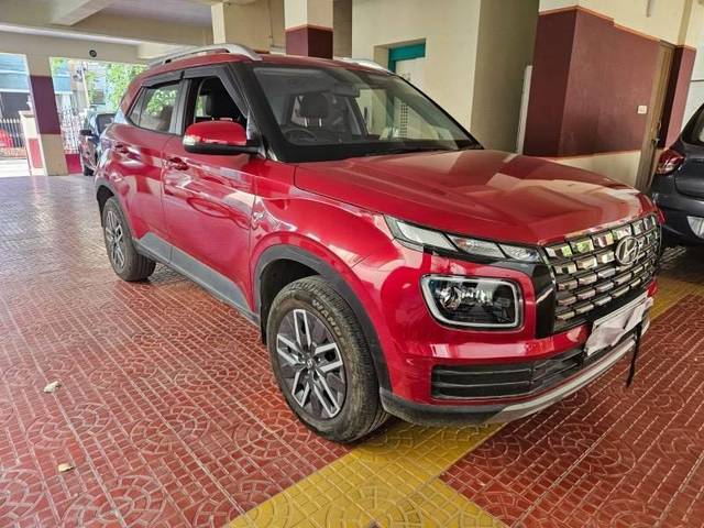 https://images10.gaadi.com/usedcar_image/4526902/original/processed_7bcba0d6-0017-4b07-9ca6-38915450825a.jpeg?imwidth=6400