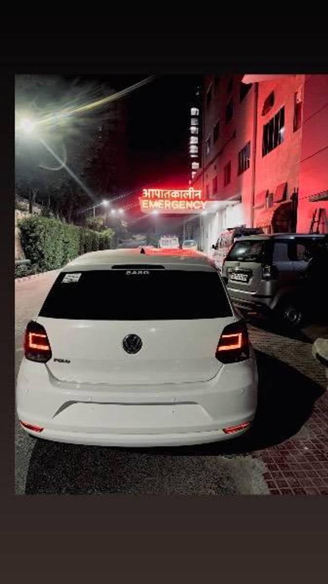 https://images10.gaadi.com/usedcar_image/4526925/original/processed_3743328f-252d-4d6d-a9f3-cb465e74126e.jpeg?imwidth=6401