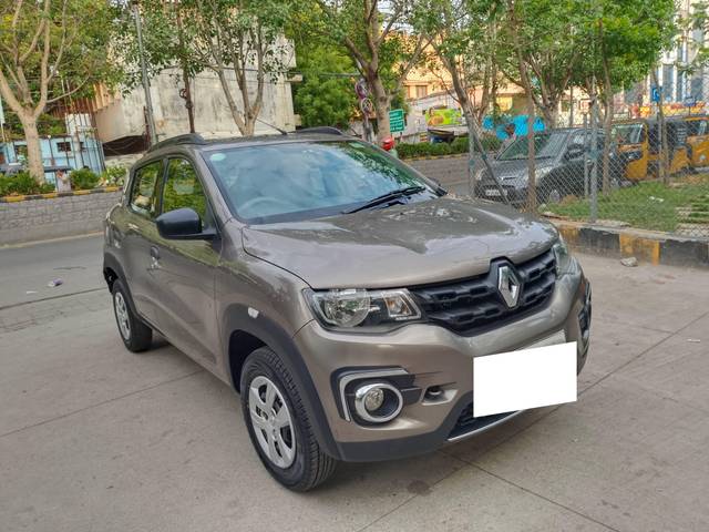 https://images10.gaadi.com/usedcar_image/4526949/original/processed_59fad72d757559bab26d6bc23f0a6cd4.jpg?imwidth=6400