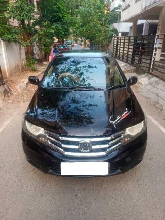 https://images10.gaadi.com/usedcar_image/4526965/original/processed_9c8964f3-fc68-4a03-9ede-d6e79f1e47c8.jpg?imwidth=6400