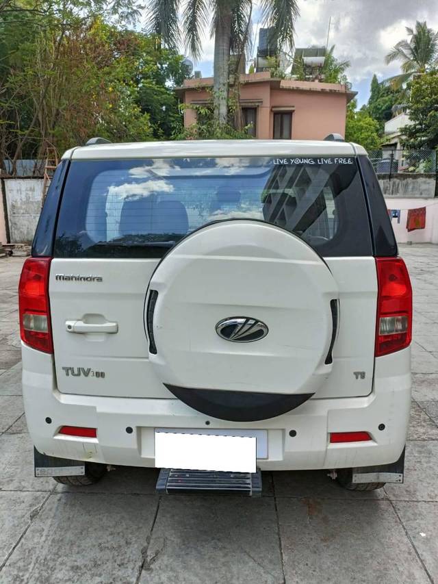 https://images10.gaadi.com/usedcar_image/4526982/original/processed_1056c733e9d2931bba9f60d5422fee82.jpg?imwidth=6402