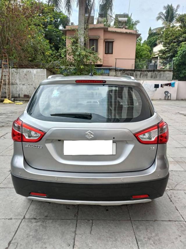 https://images10.gaadi.com/usedcar_image/4526986/original/processed_a35682490c1c405bb6c843303820d76a.jpg?imwidth=6401
