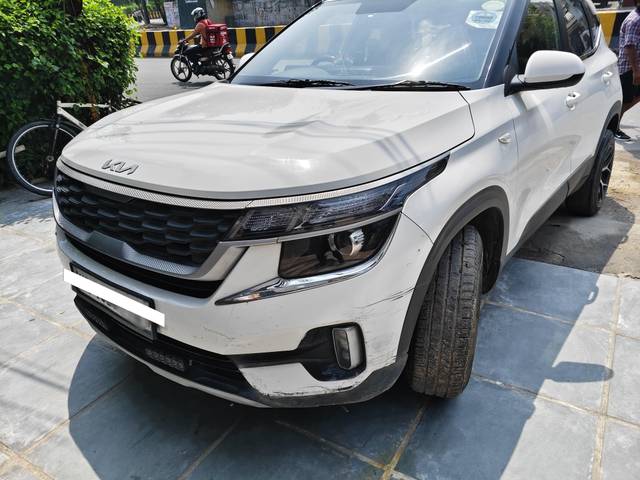 https://images10.gaadi.com/usedcar_image/4527004/original/processed_129ff9bf-b55e-4ceb-9780-696273ba95e5.jpg?imwidth=6400