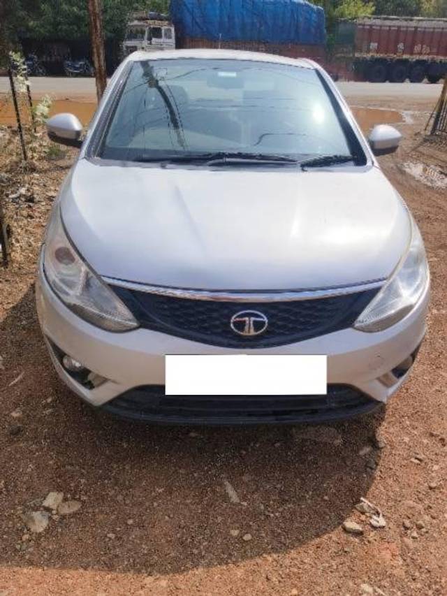 https://images10.gaadi.com/usedcar_image/4527012/original/processed_489acca7-9e26-45a2-867c-2209968629d2.jpg?imwidth=6401