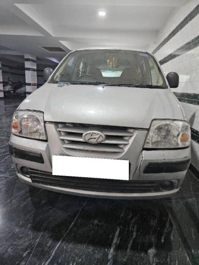 https://images10.gaadi.com/usedcar_image/4527015/original/processed_c93ecd35-ece5-4598-acd0-f15cf8dff556.jpg?imwidth=6400