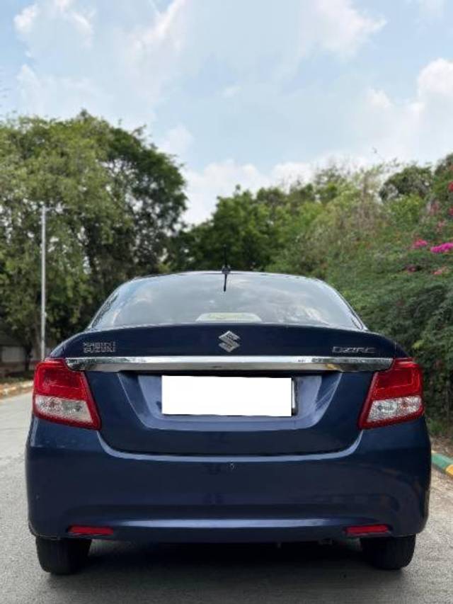 https://images10.gaadi.com/usedcar_image/4527031/original/processed_8cc65720-b4c1-4657-84d2-94ab53436819.jpg?imwidth=6401