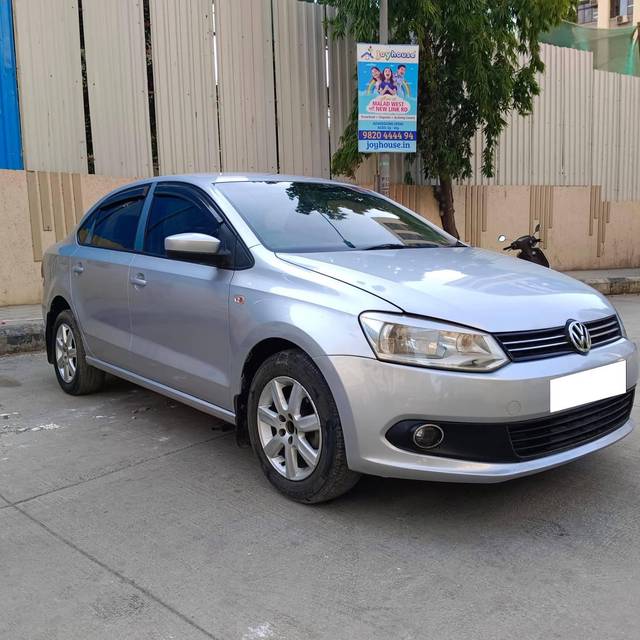 https://images10.gaadi.com/usedcar_image/4527045/original/processed_28adf4c0c921babc9087c9dac5991fee.jpg?imwidth=6400