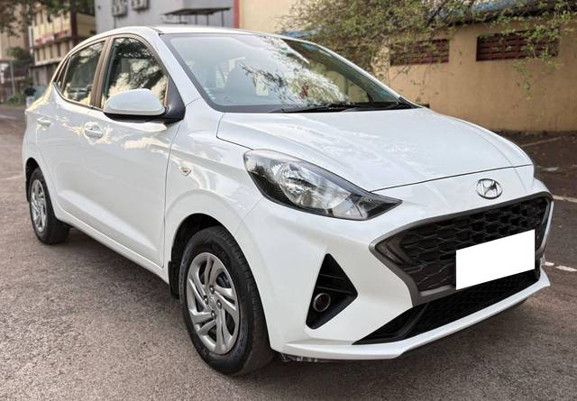 https://images10.gaadi.com/usedcar_image/4527081/original/processed_308083787c9a8768e2305705afc66a2b.jpg?imwidth=6400