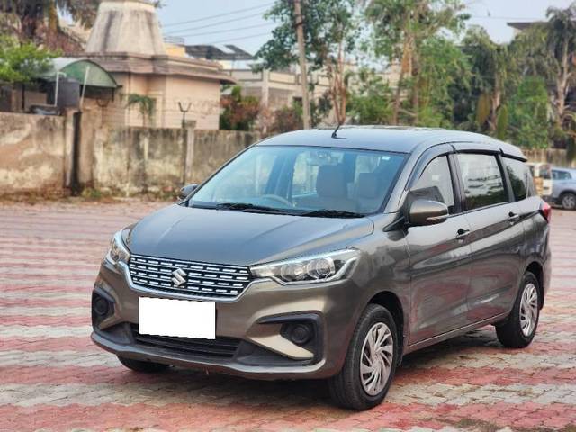https://images10.gaadi.com/usedcar_image/4527084/original/processed_e14f427c-0c32-418f-99d1-3fddb4085c14.jpg?imwidth=6402