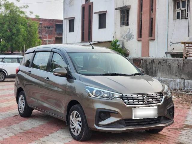 https://images10.gaadi.com/usedcar_image/4527084/original/processed_processed_ff5af65b-fe5f-4c34-8335-06c716c8fd66.jpg?imwidth=6400