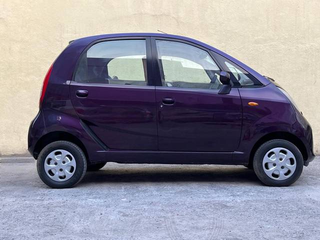 https://images10.gaadi.com/usedcar_image/4527095/original/8626e98d19193173d02a6f77775253fa.jpg?imwidth=6402