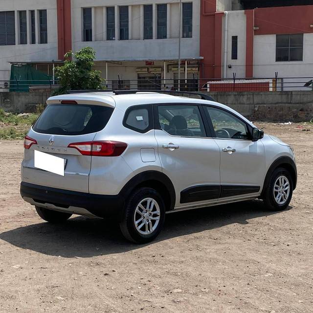 https://images10.gaadi.com/usedcar_image/4527102/original/processed_1294defd3b50dc95c8527c92a5e4d986.jpg?imwidth=6402