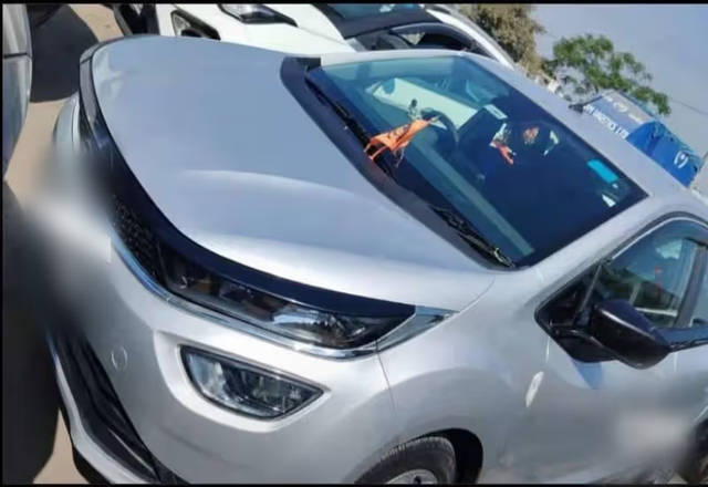 https://images10.gaadi.com/usedcar_image/4527103/original/939aeb04-a9ed-4a07-af09-e5152cc0247d.?imwidth=6401