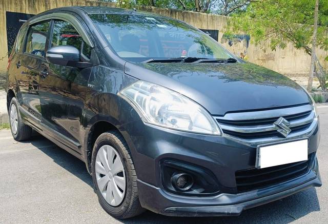 https://images10.gaadi.com/usedcar_image/4527114/original/processed_7cce47e1bfb3259798c9379f75decbdc.jpg?imwidth=6400